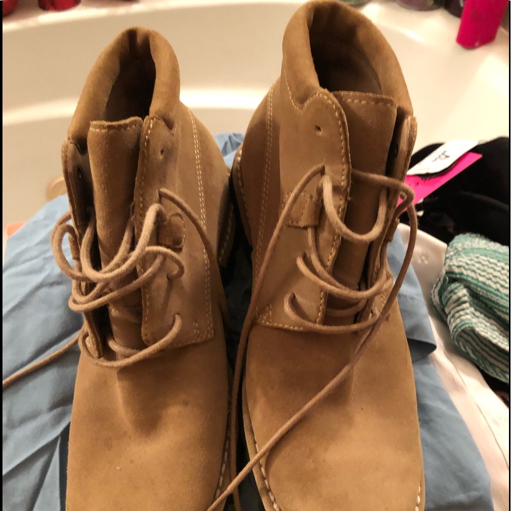 COLEHAAN size 7 boots